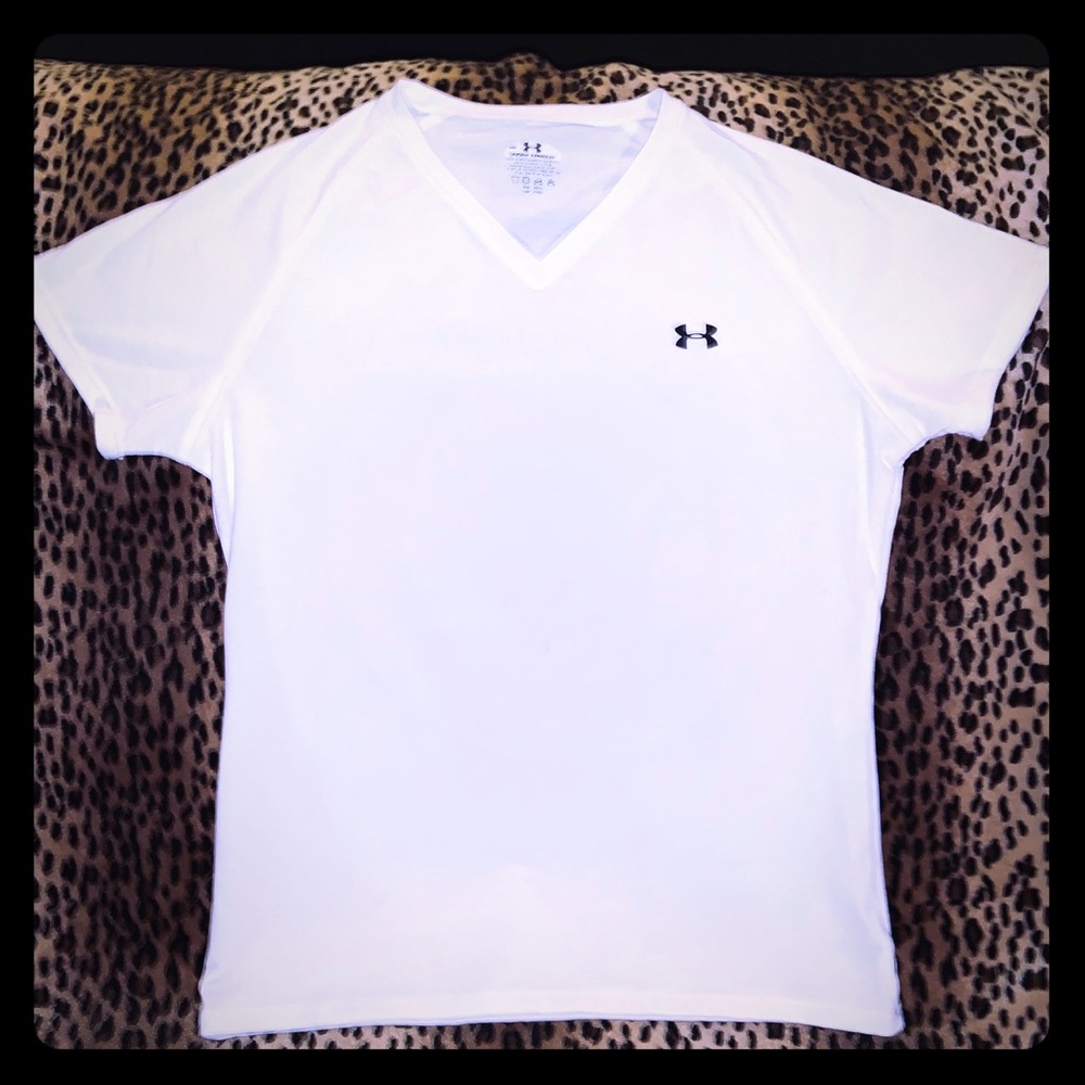 Under Armour White Tee size Medium